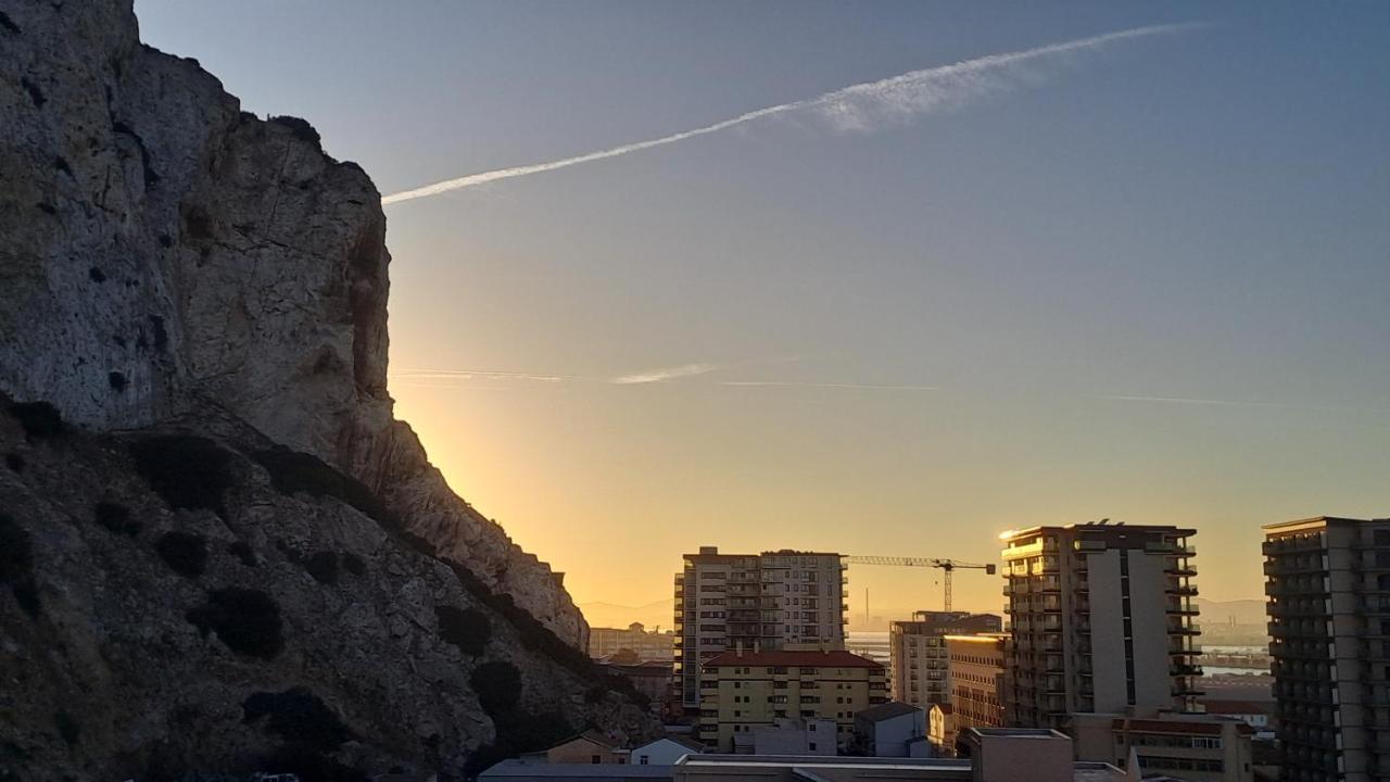 Beautiful Studio In Gibraltar - E1 외부 사진