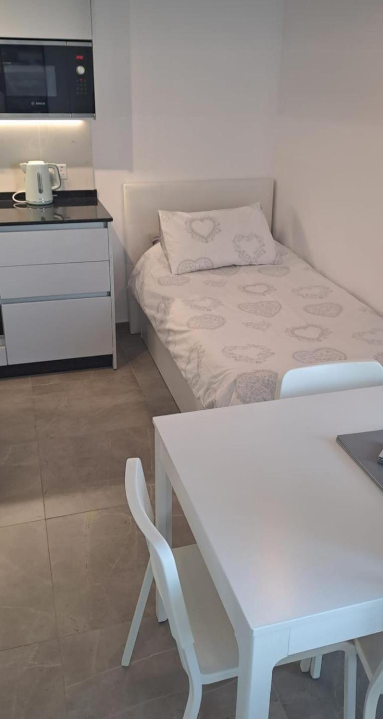 Beautiful Studio In Gibraltar - E1 외부 사진